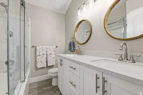 Bath - 469 E 12000 S, Draper, UT 84020 photo 6 of 8