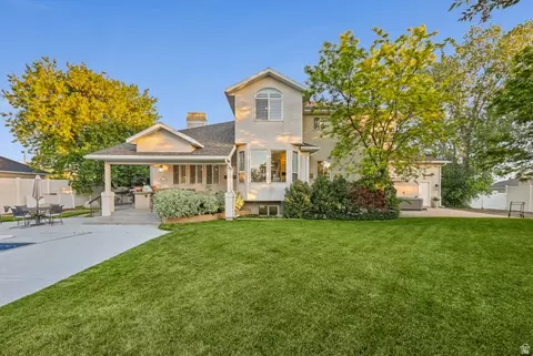 Exterior - 469 E 12000 S, Draper, UT 84020 photo 15 of 44