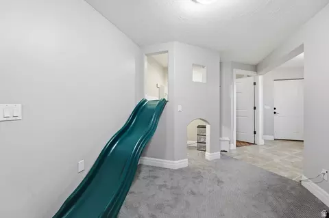 Entry Way - 469 E 12000 S, Draper, UT 84020 photo 4 of 6