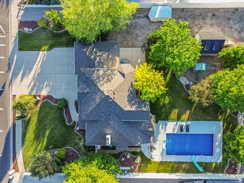 View/Area - 469 E 12000 S, Draper, UT 84020 photo 3 of 11