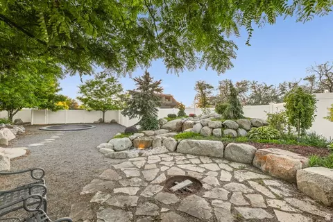 Exterior - 469 E 12000 S, Draper, UT 84020 photo 18 of 44
