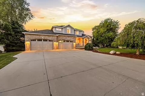 Exterior - 469 E 12000 S, Draper, UT 84020 photo 40 of 44