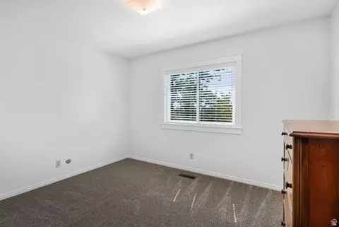 Bedroom - 9776 S Granite Hills Dr, Sandy, UT 84092 photo 5 of 5
