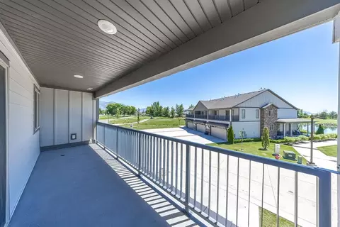 Exterior - 1878 W Springwater Ln, Vineyard, UT 84059 photo 3 of 5