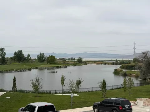 View/Area - 1878 W Springwater Ln, Vineyard, UT 84059 photo 2 of 3