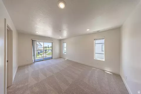 Bedroom - 1878 W Springwater Ln, Vineyard, UT 84059 photo 3 of 4