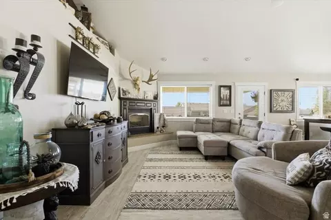Living - 772 E 600 S, Preston, ID 83263 photo 1 of 2