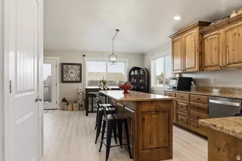 Kitchen - 772 E 600 S, Preston, ID 83263 photo 3 of 3
