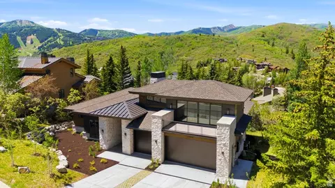 3506 Oak Wood Dr, Park City, UT 84060