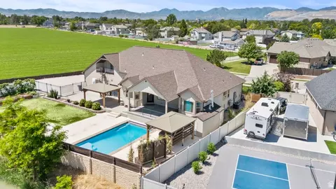 9987 S Congressional Way W, South Jordan, UT 84095