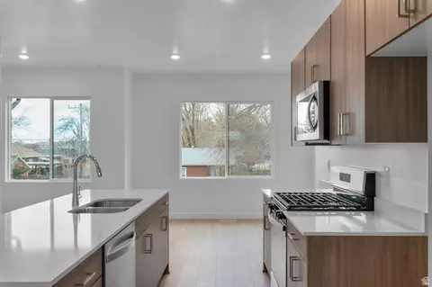 Kitchen - 446 E 1435 St S #126, Ogden, UT 84404 photo 1 of 2