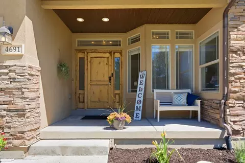 Exterior - 4691 E Decrescendo Dr, Eagle Mountain, UT 84005 photo 5 of 7