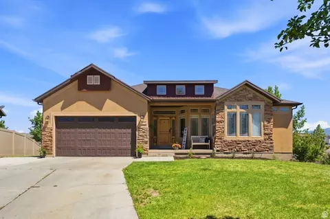 4691 E Decrescendo Dr, Eagle Mountain, UT 84005