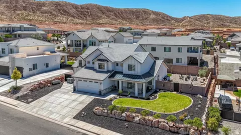 View/Area - 1504 E Black Brush Dr, Washington, UT 84780 photo 1 of 7