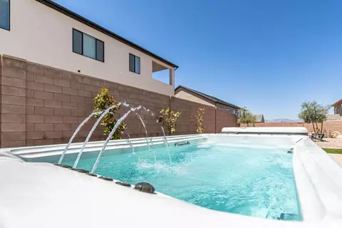 Exterior - 1504 E Black Brush Dr, Washington, UT 84780 photo 9 of 18