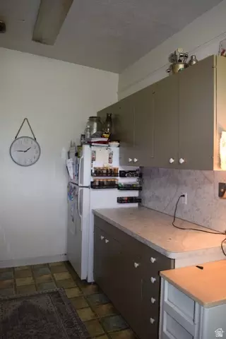 Kitchen - 3369 Gramercy Ave, Ogden, UT 84403 photo 5 of 9