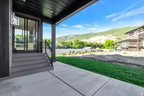 2136 N 725 W, Centerville, UT 84014 photo 40