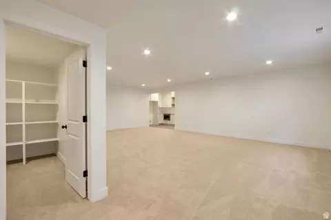 2136 N 725 W, Centerville, UT 84014 photo 33
