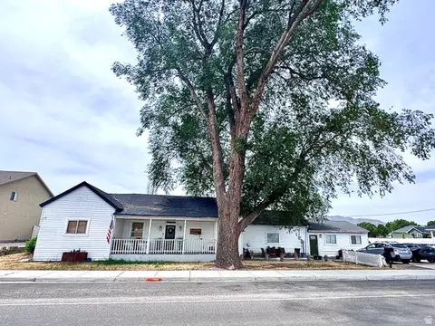 2145 W 700 S, Lehi, UT 84043