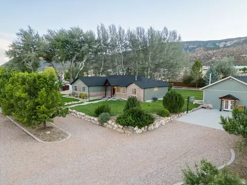 180 S 200 W, Wales, UT 84667