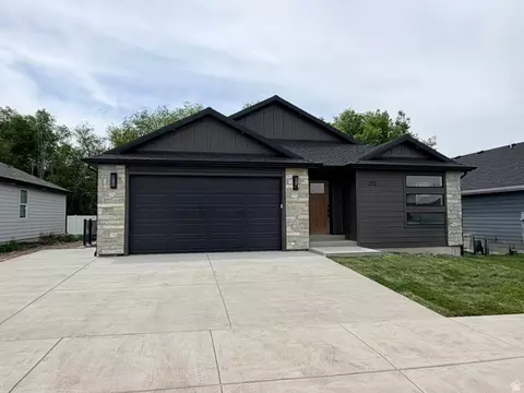272 W 370 N #25, Smithfield, UT 84335