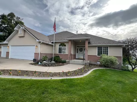 235 Buckingham Dr, Providence, UT 84332