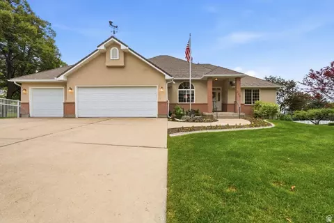 235 Buckingham Dr, Providence, UT 84332