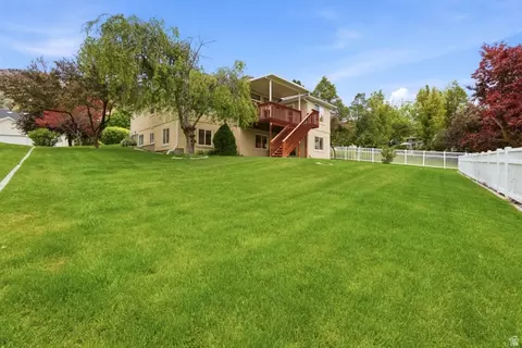 Exterior - 235 Buckingham Dr, Providence, UT 84332 photo 5 of 5
