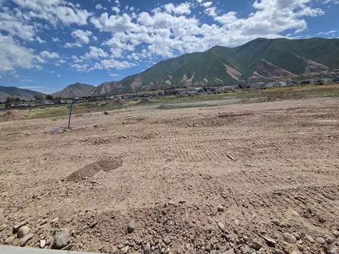 713 S 3400 E #4, Spanish Fork, UT 84660