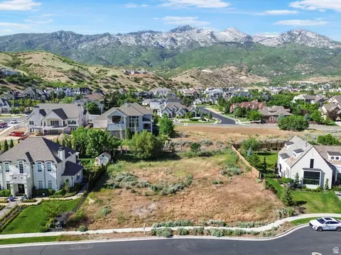 381 E Watkins Cir, Alpine, UT 84004