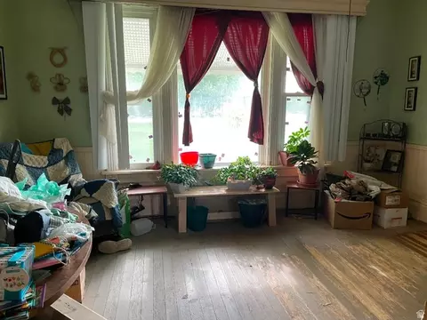 Living - 411 S 800 E, Lewiston, UT 84320 photo 2 of 3
