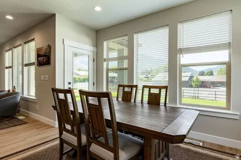 Dining - 85 W 1200 N, Mapleton, UT 84664 photo 1 of 2