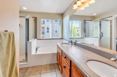 Bath - 6957 N Comanche St, Eagle Mountain, UT 84005 photo 5 of 6