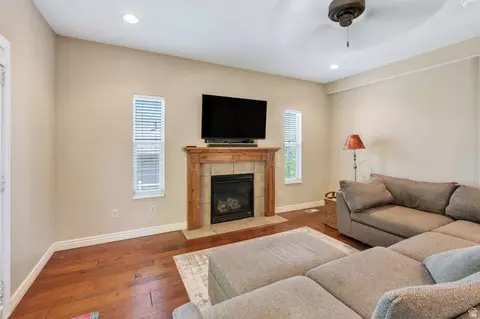 Living - 6957 N Comanche St, Eagle Mountain, UT 84005 photo 2 of 3
