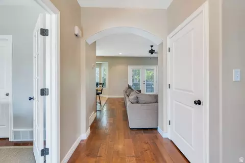 Entry Way - 6957 N Comanche St, Eagle Mountain, UT 84005 photo 1 of 3
