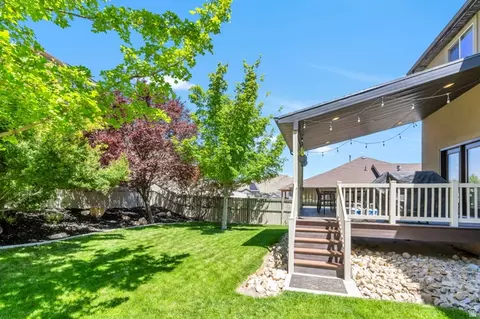Exterior - 6957 N Comanche St, Eagle Mountain, UT 84005 photo 6 of 14