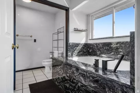 Bath - 10965 N Wallace Ln, Tremonton, UT 84337 photo 2 of 7