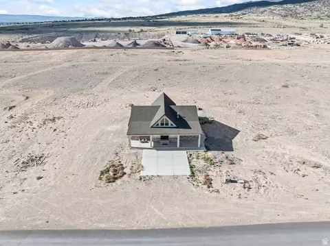 View/Area - 1036 W Chads Rd, Bicknell, UT 84715 photo 1 of 4