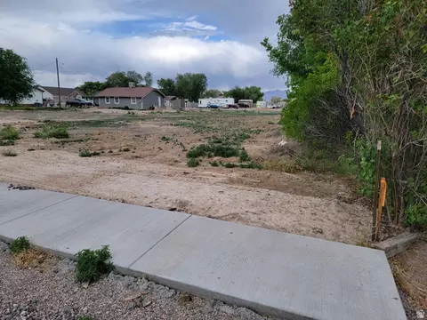 345 S 100 E # 3, Delta, UT 84624 photo 3