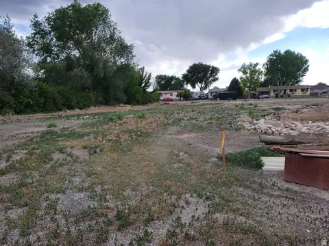 345 S 100 E # 3, Delta, UT 84624 photo 4