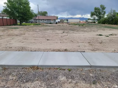 325 S 100 E # 2, Delta, UT 84624