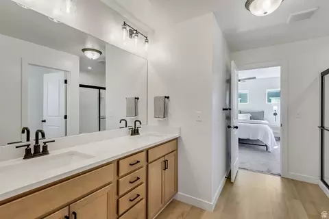 Bath - 1244 E 1475 N, Payson, UT 84651 photo 1 of 2