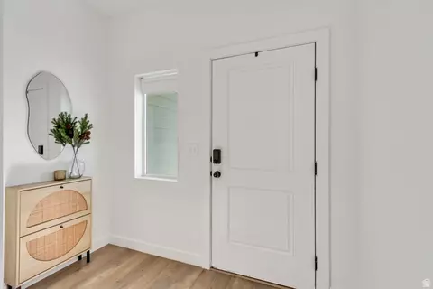Entry Way - 1244 E 1475 N, Payson, UT 84651 photo 1 of 4