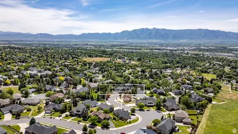 View/Area - 729 Eagle View Dr, Providence, UT 84332 photo 14 of 18