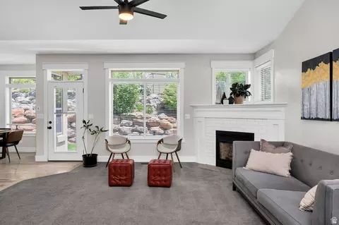 Living - 729 Eagle View Dr, Providence, UT 84332 photo 1 of 4