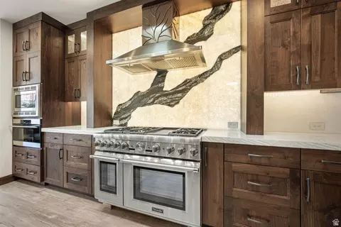 Kitchen - 1500 E Split Rock Dr #91, Ivins, UT 84738 photo 5 of 6
