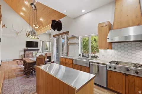 Kitchen - 7295 S 600 W, Willard, UT 84340 photo 4 of 4