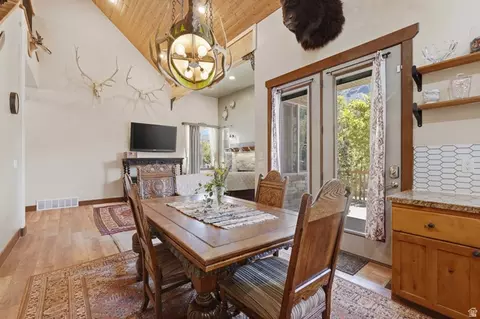 Dining - 7295 S 600 W, Willard, UT 84340 photo 1 of 4