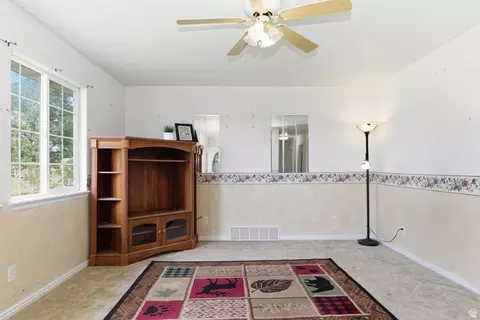 Living - 435 E 4th N, Preston, ID 83263 photo 1 of 1