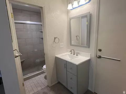 Bath - 547 E 200 N, Logan, UT 84321 photo 1 of 2